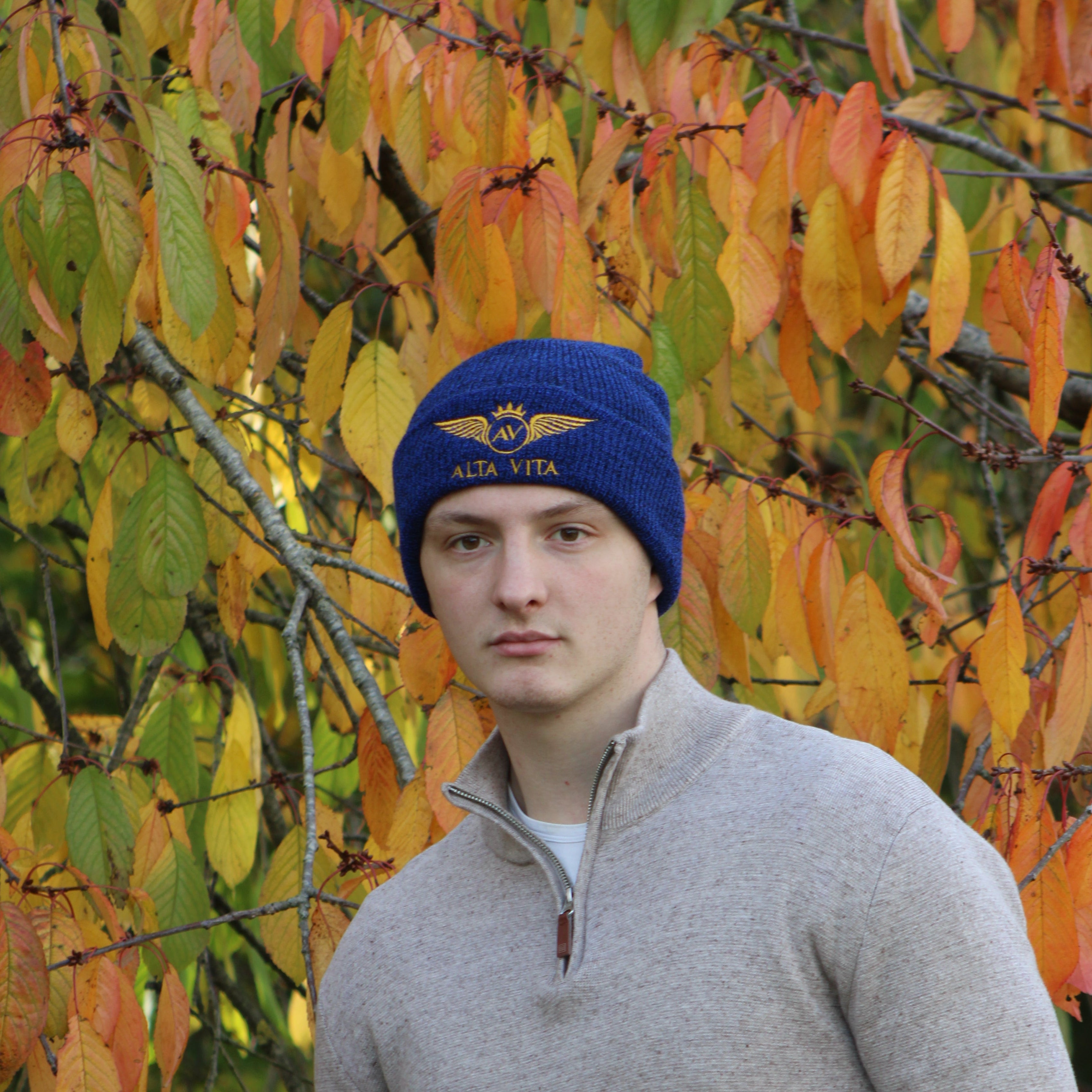 Alta Vita Mens Royal Blue Beanie