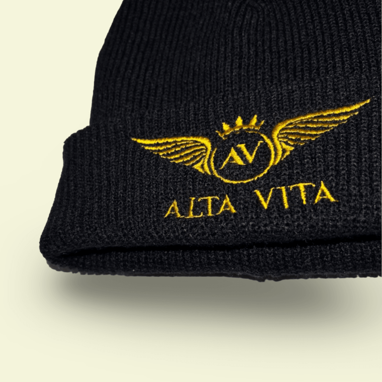 Alta Vita Mens Black Beanie