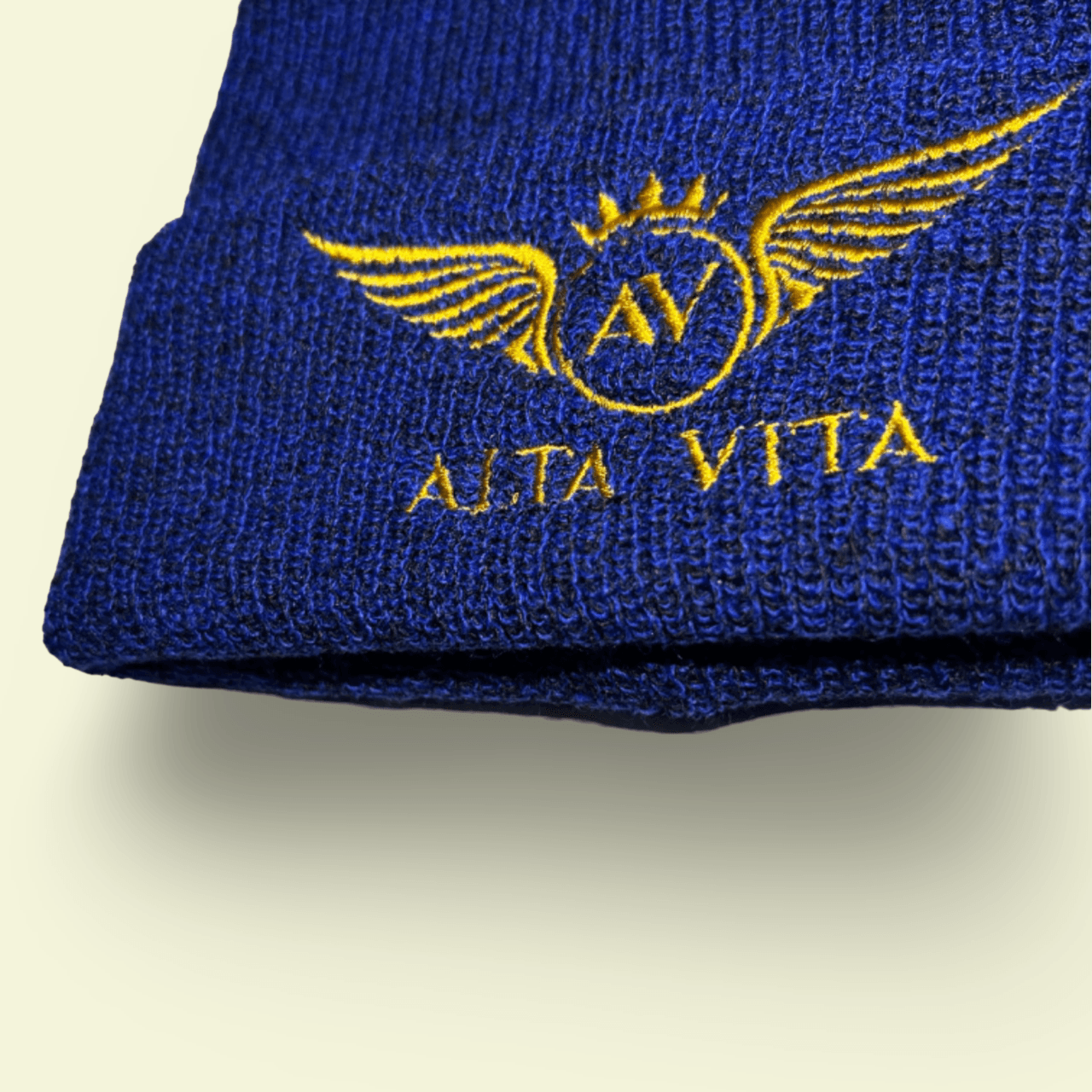 Alta Vita Mens Royal Blue Beanie