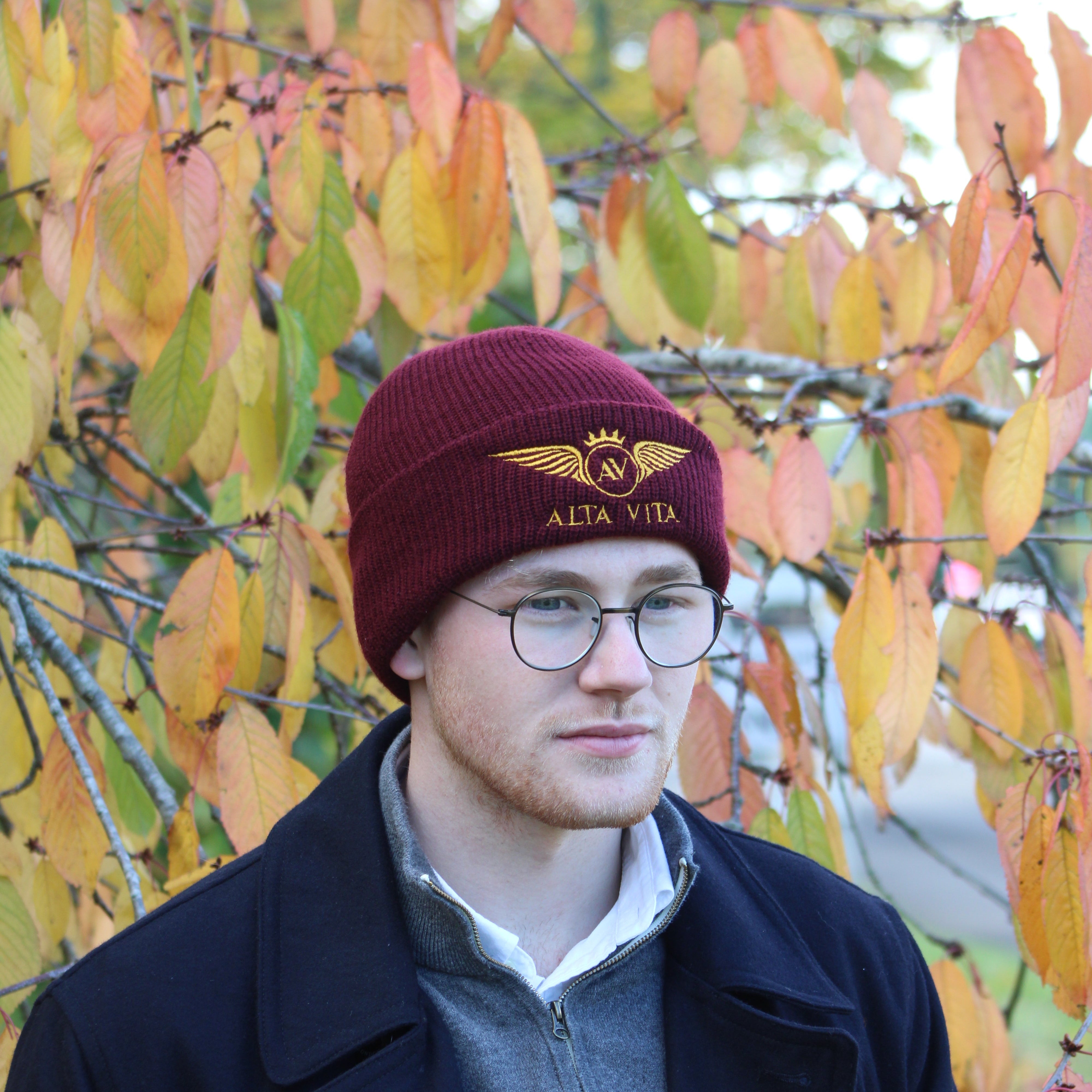 Alta Vita Mens Burgundy Beanie